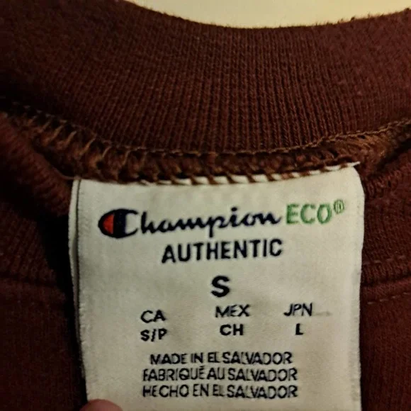 Champion athletic size small Cougars Sweatshirt - Picture 5 of 6